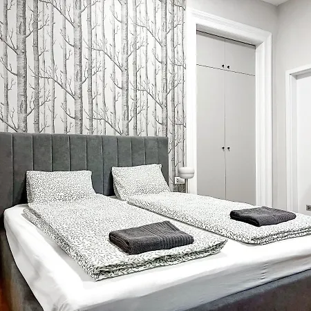 T32 Modern Apartmán *