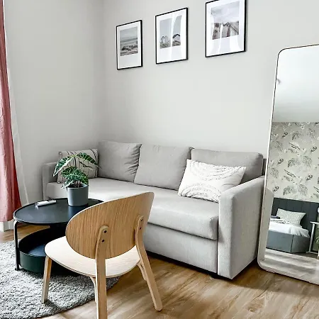 T32 Modern Apartmán