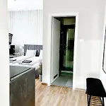 T32 Modern * Boedapest