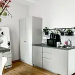 T32 Modern