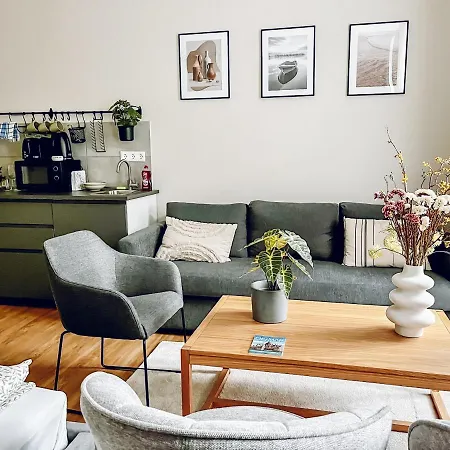 T32 Modern