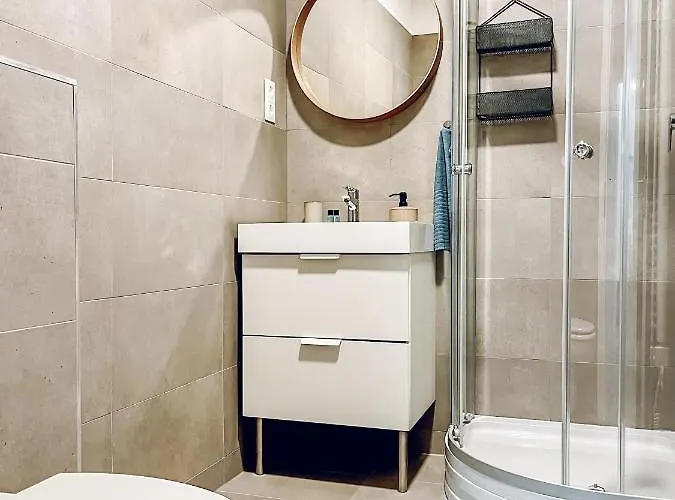 T32 Modern Διαμέρισμα